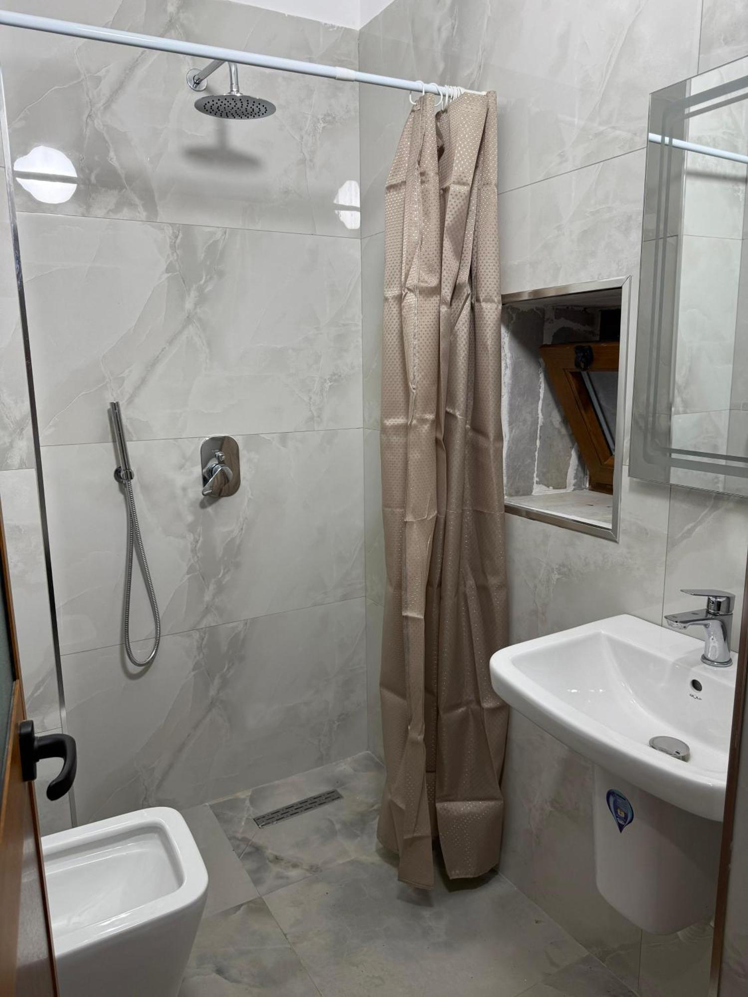 Guesthouse Te Tata Theth Buitenkant foto